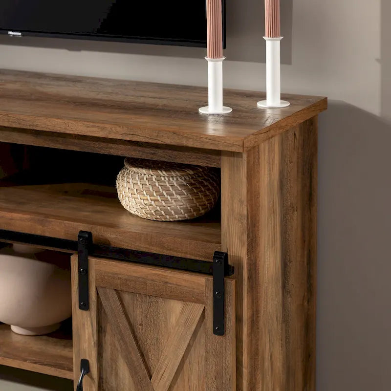 Meuble TV Middlebrook Highboy de 52 pouces avec portes coulissantes de style grange