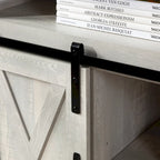 Meuble TV Middlebrook Highboy de 52 pouces avec portes coulissantes de style grange