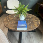 Table basse ronde en bois et métal noir