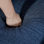 Christopher Knight Home - Canapé 2,5 places avec port de chargement USB et pieds en métal