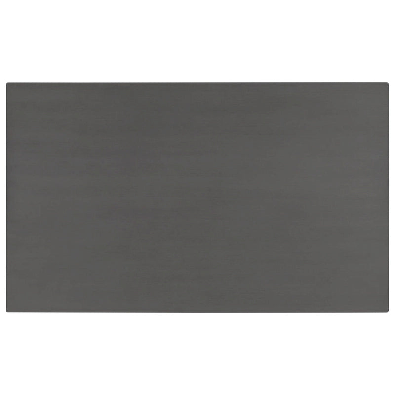 Ensemble de salle à manger traditionnel gris en bois, composé d'une table, de quatre chaises rembourrées et d'un banc.