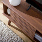 Meuble TV multimédia SAFAVIEH Teela en noyer, 150 cm (59 pouces) - 150 cm (59 po) L x 38 cm (15 po) l x 48 cm (19 po) H