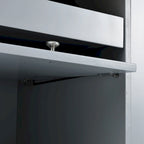 Îlot de cuisine avec plateau rabattable, éclairage LED, portes en verre cannelé, étagère réglable, deux tiroirs et roulettes.