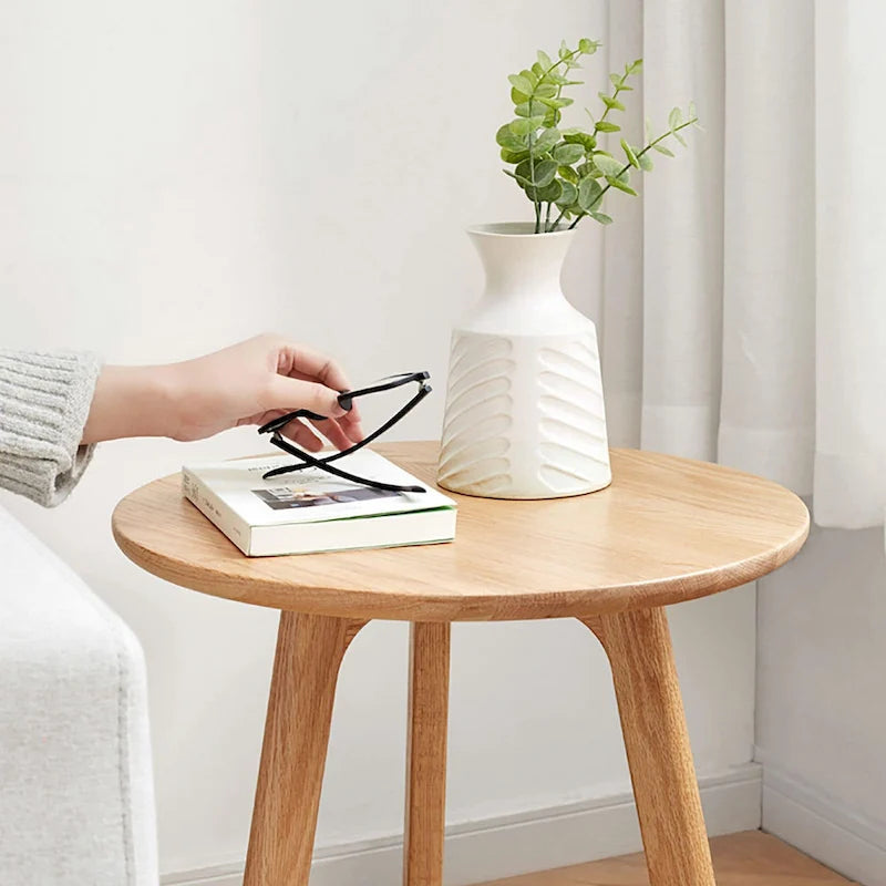 Petite table d'appoint ronde