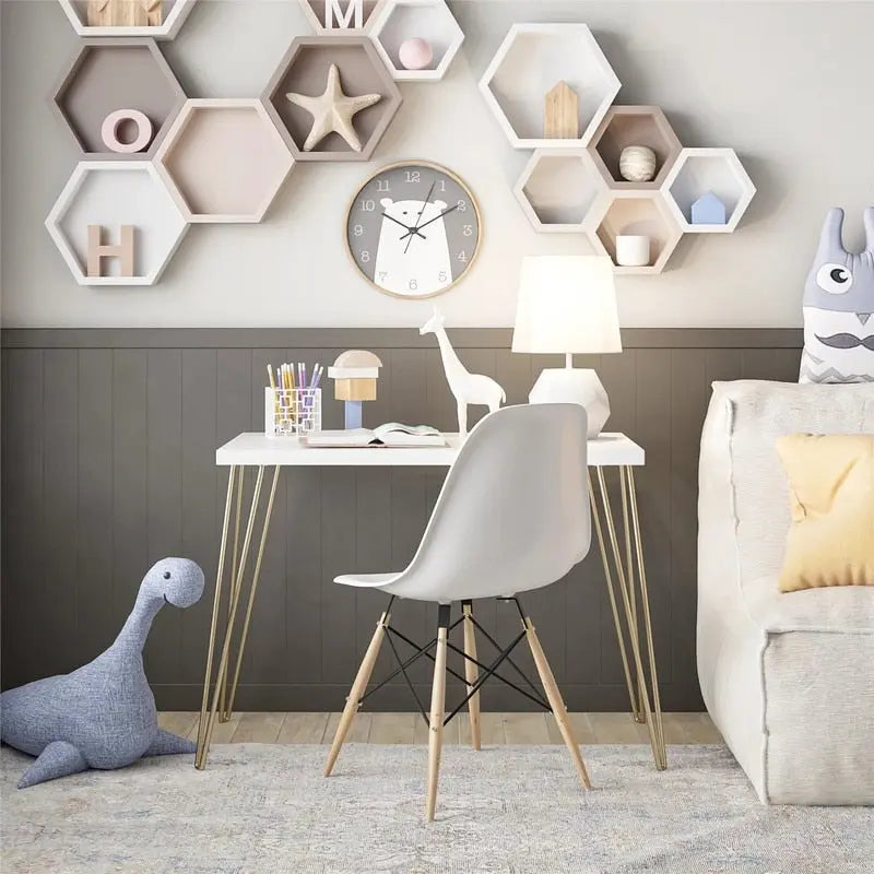 Bureau d'ordinateur rétro Tamarack à domicile